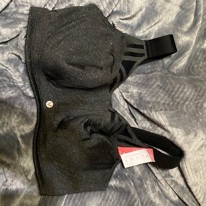 Nwt Livi Max Support Underwire Sport Bra 40 f High Impact Wicking Gray Black